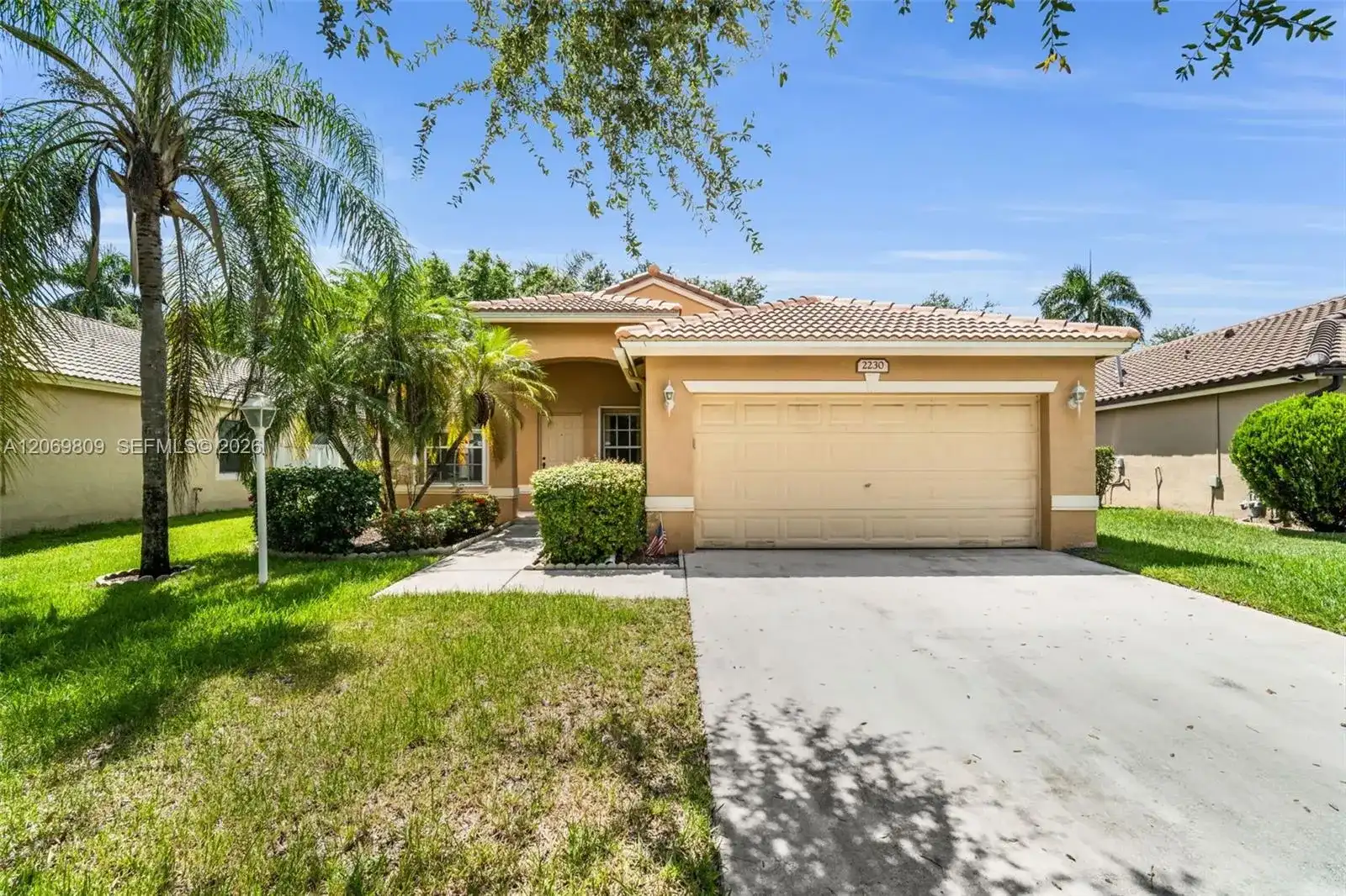 2230 NW 145th Ave, Pembroke Pines FL 33028