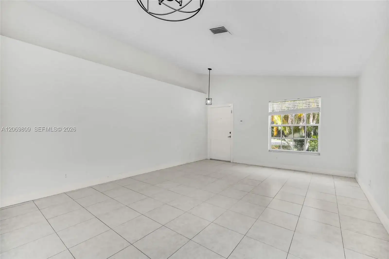 2230 NW 145th Ave, Pembroke Pines FL 33028 photo 4