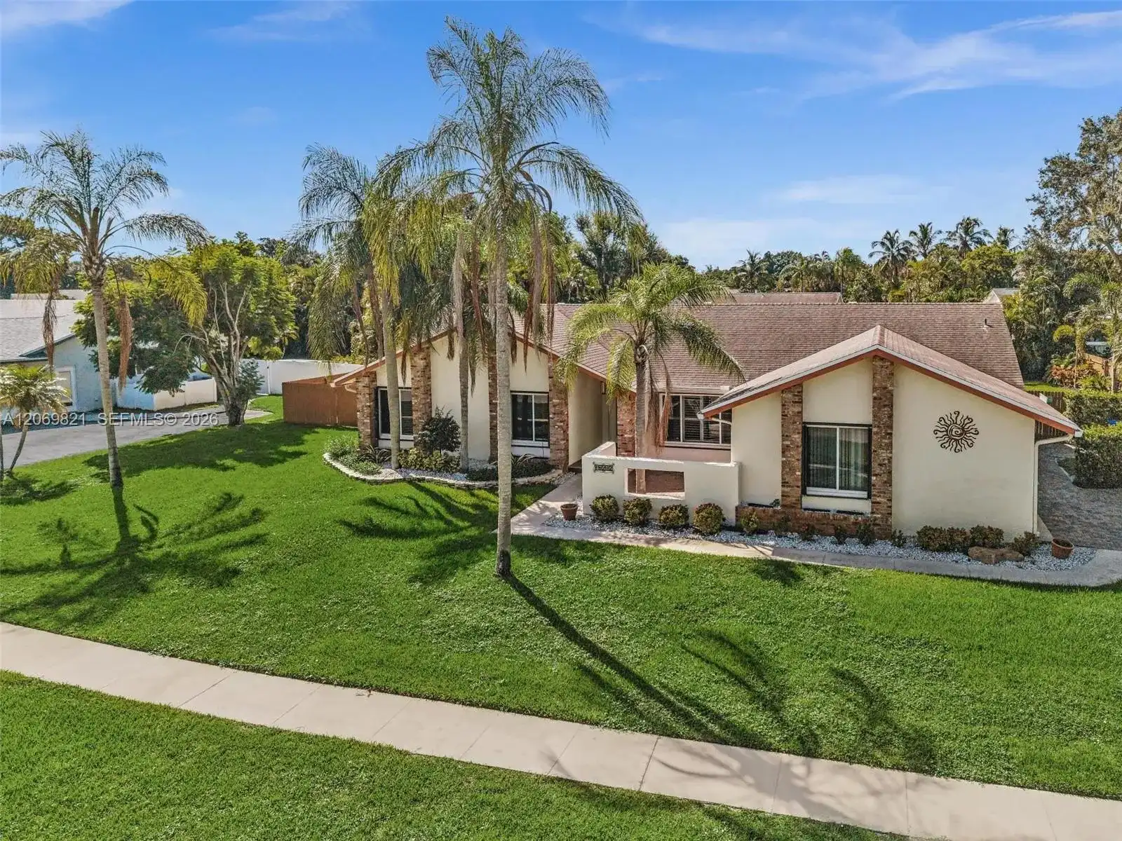 18232 S 104th Ter S, Boca Raton FL 33498