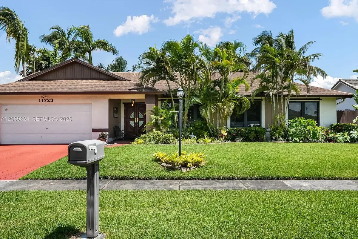 11723 SW 95th Ter, Miami FL 33186