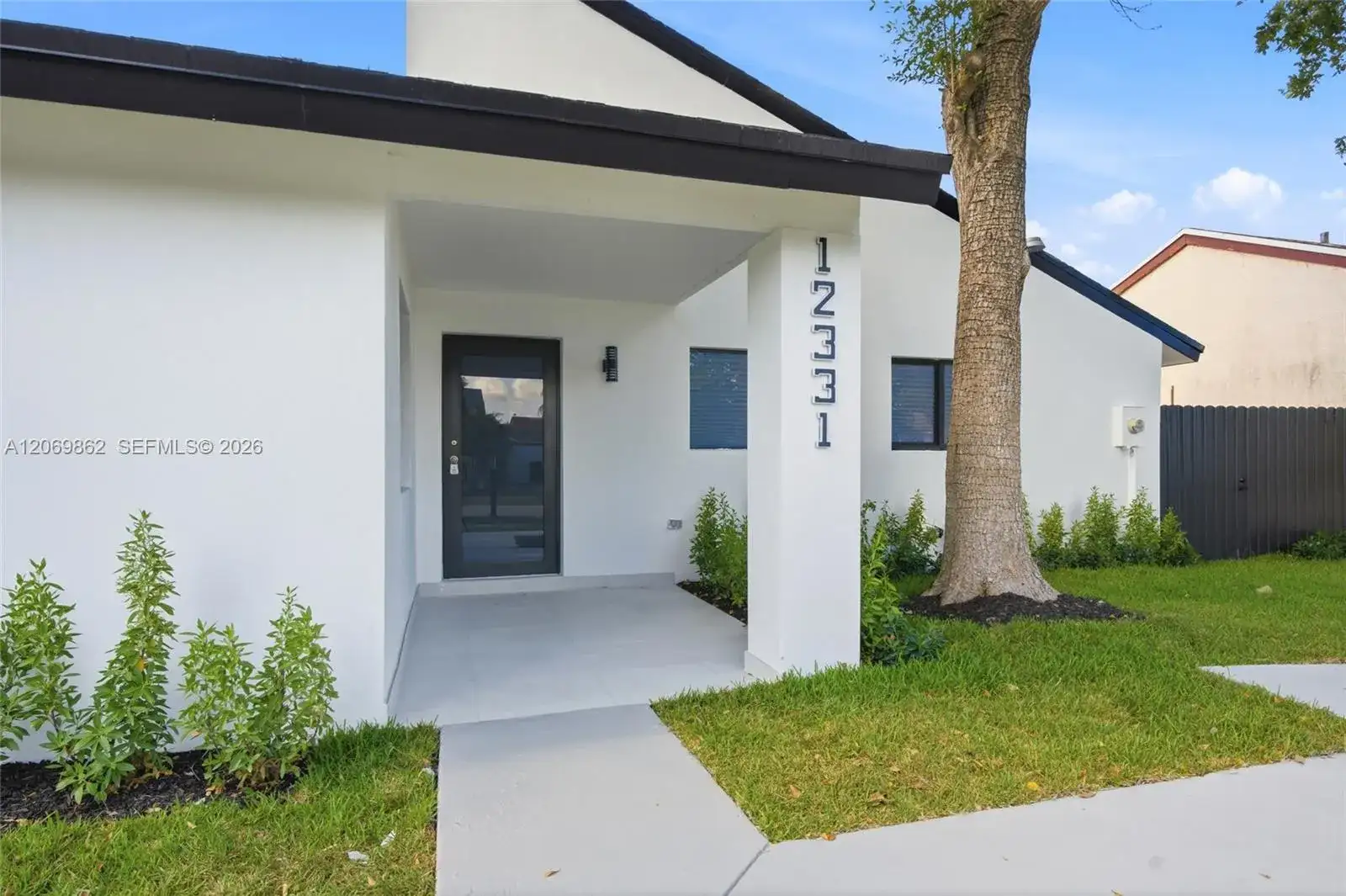 12331 SW 203rd Ter, Miami FL 33177 photo 4