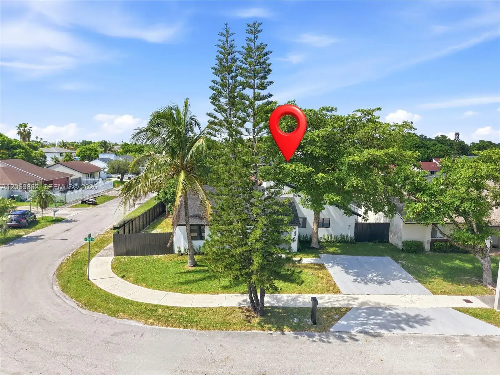 12331 SW 203rd Ter, Miami FL 33177 photo 5