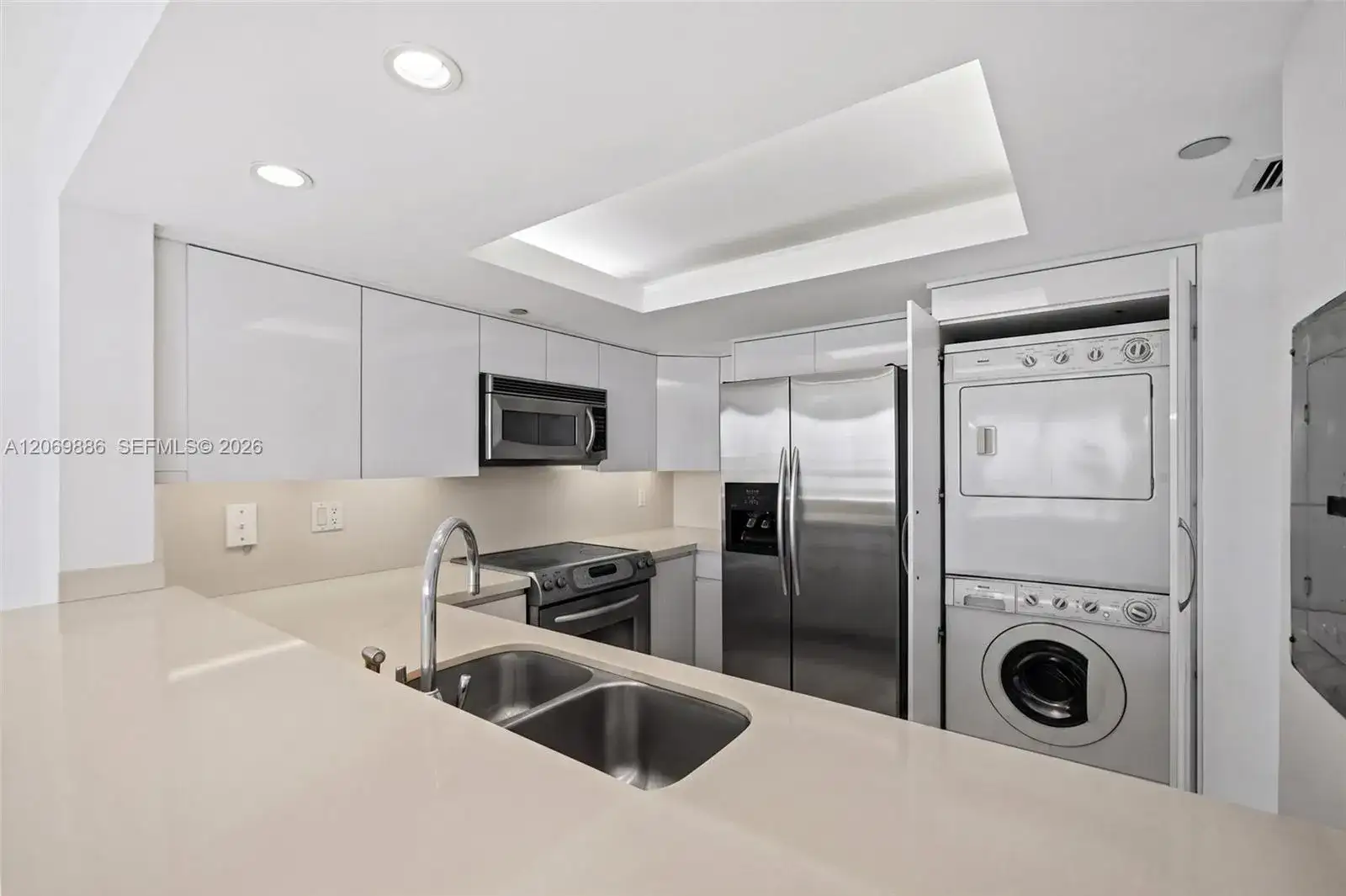 400 S Pointe Dr # 1905, Miami Beach FL 33139 photo 5
