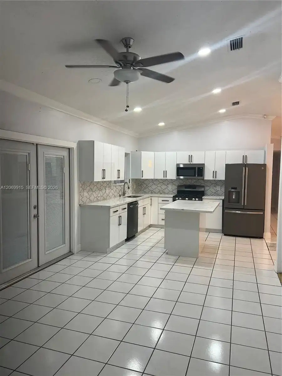 9940 SW 155th St, Miami FL 33157 photo 4