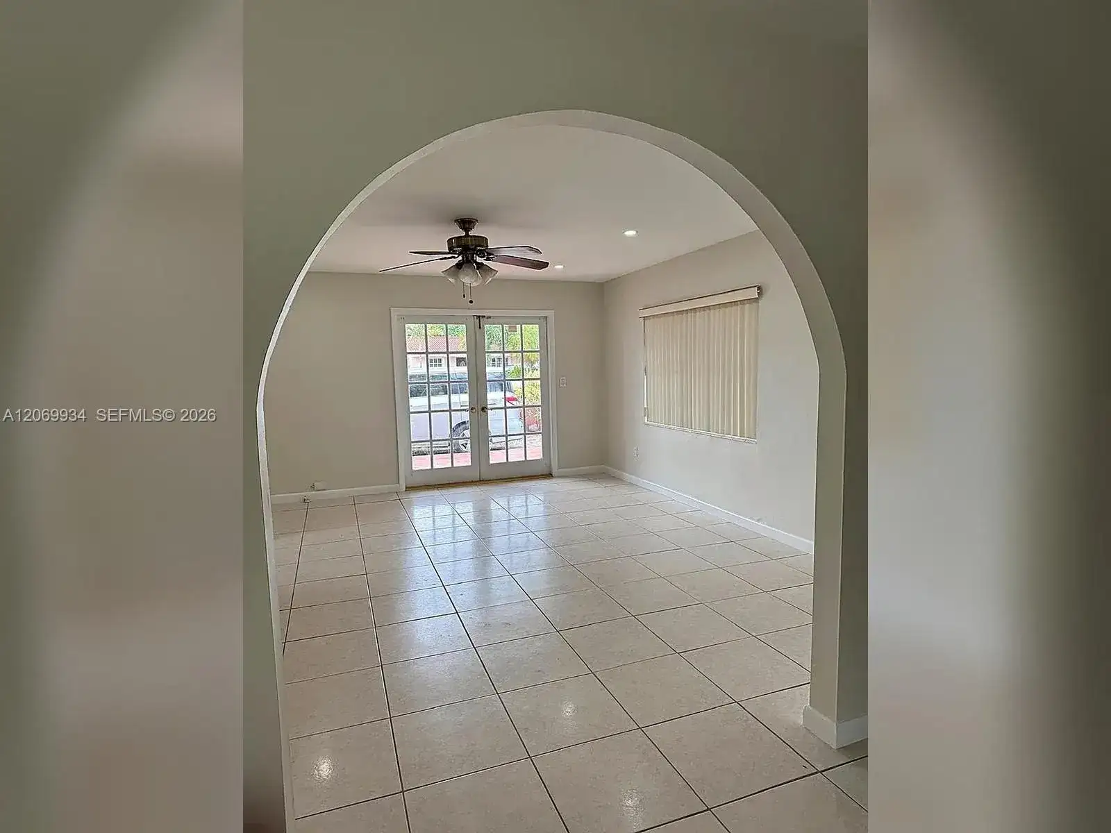 3232 Village Green Dr, Miami FL 33175 photo 2