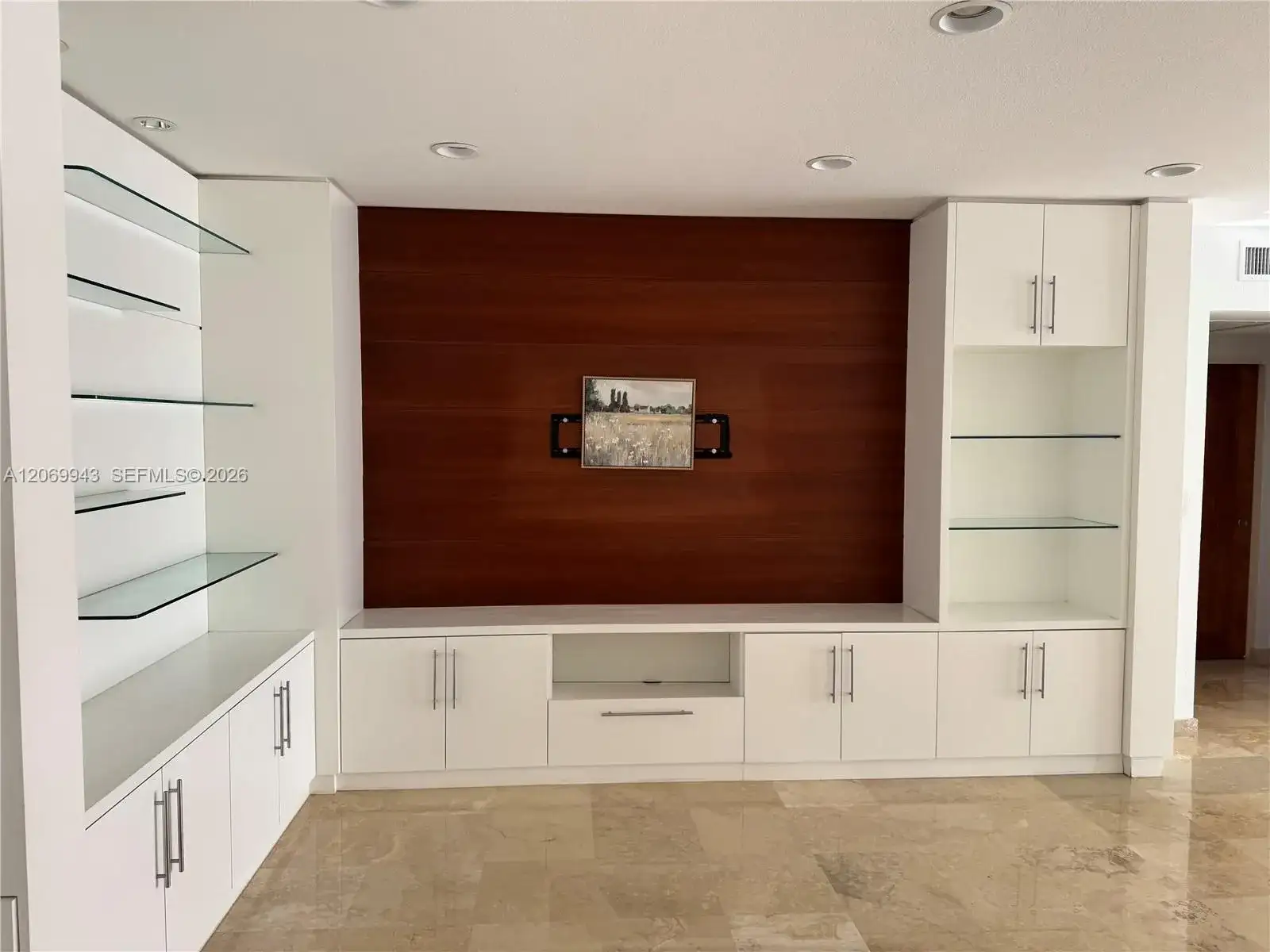 90 Edgewater Dr, Coral Gables FL 33133 photo 2