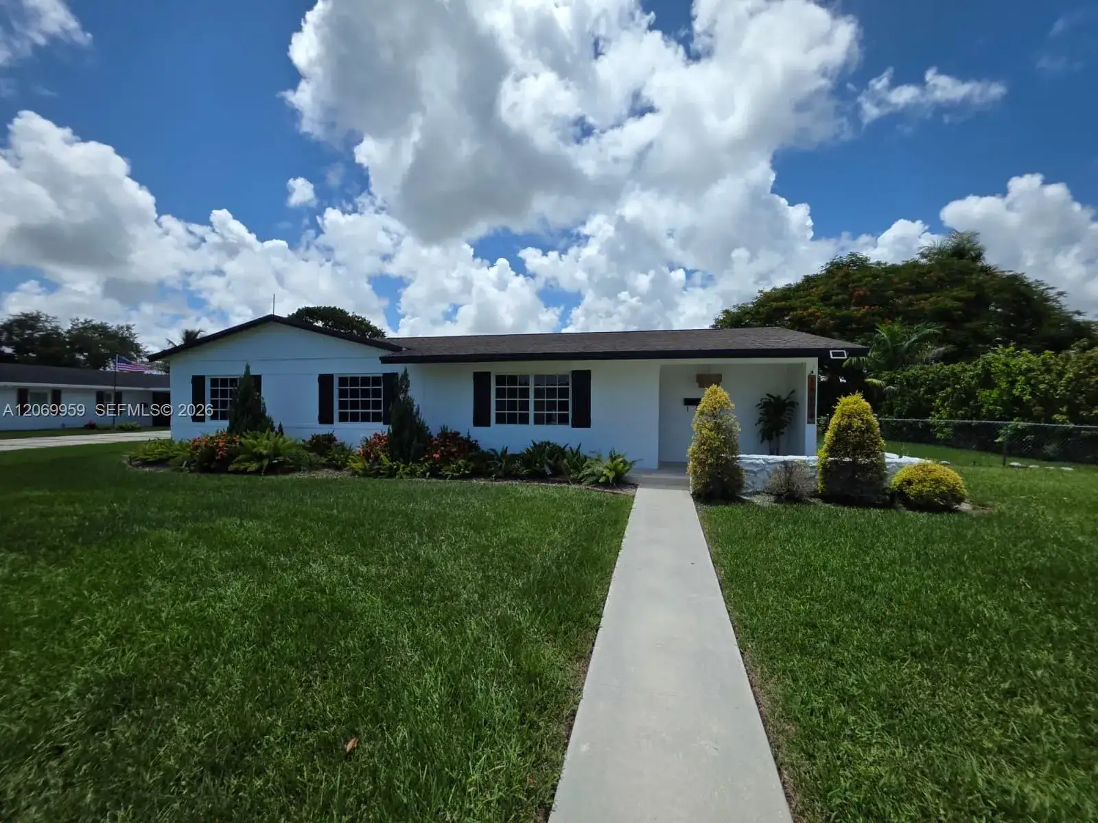 18608 SW 93rd Pl, Cutler Bay FL 33157