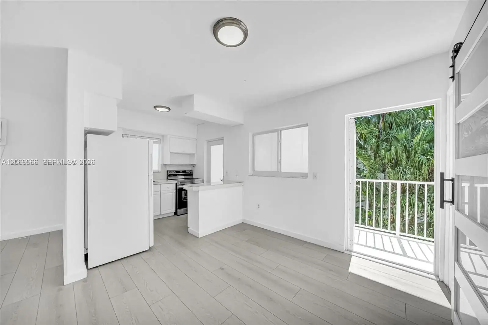 1420 Pennsylvania Ave # 310, Miami Beach FL 33139 photo 3