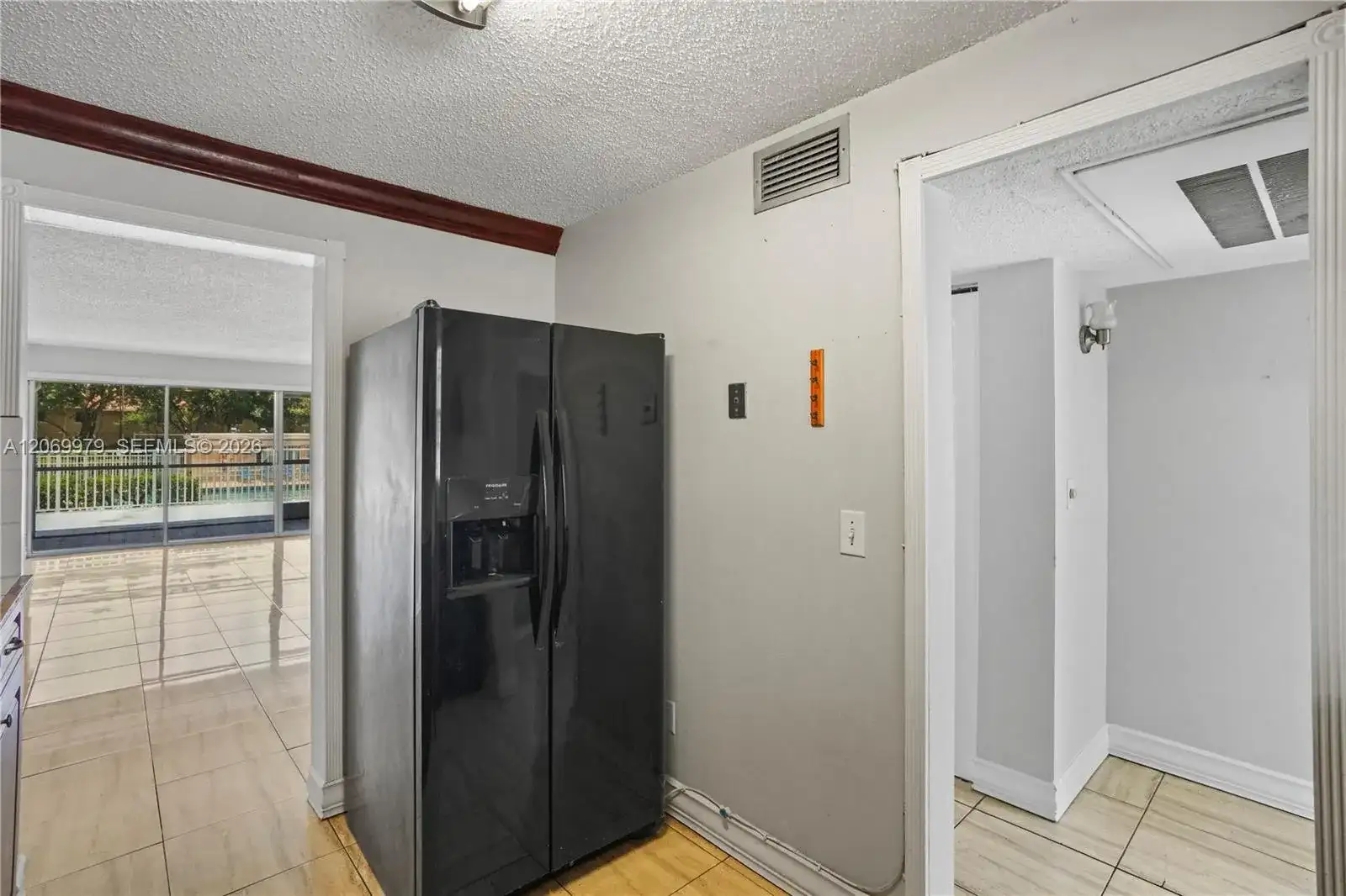 661 N University Dr # 103, Pembroke Pines FL 33024 photo 5