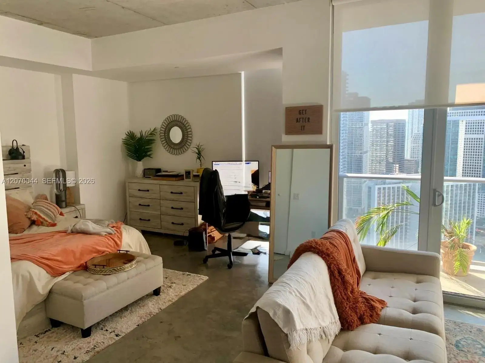 151 SE 1st St # 3509, Miami FL 33131 photo 2