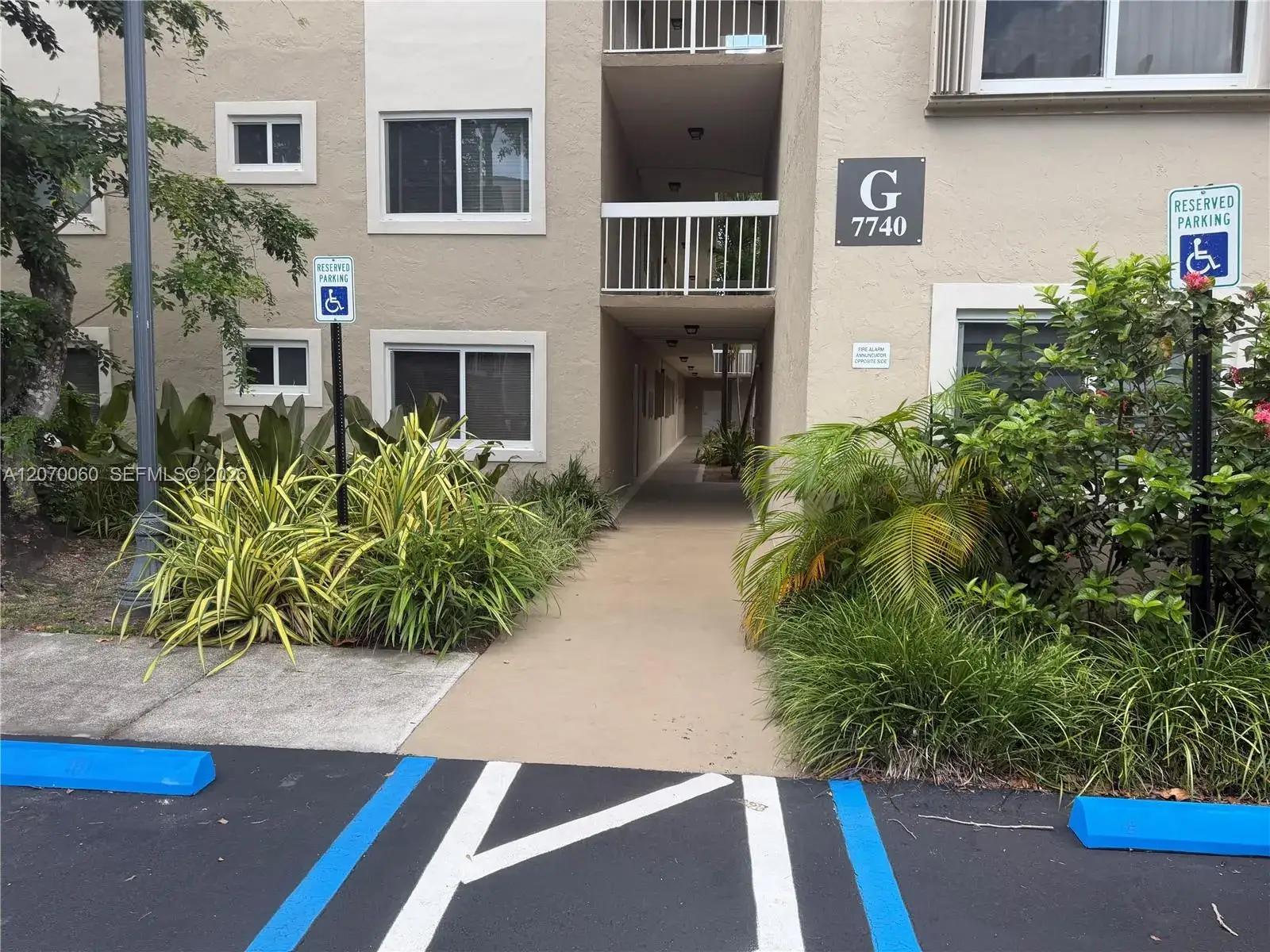 7740 Camino Real # 105, Miami FL 33143