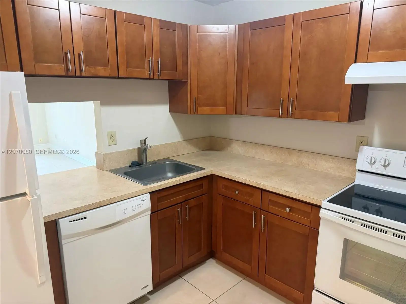 7740 Camino Real # 105, Miami FL 33143 photo 2