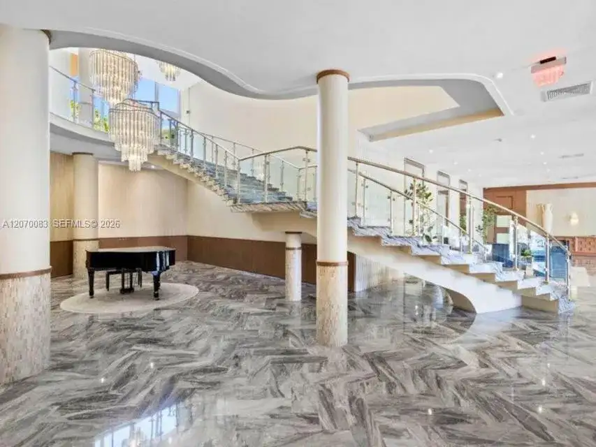 5401 Collins Ave # 144, Miami Beach FL 33140 photo 3