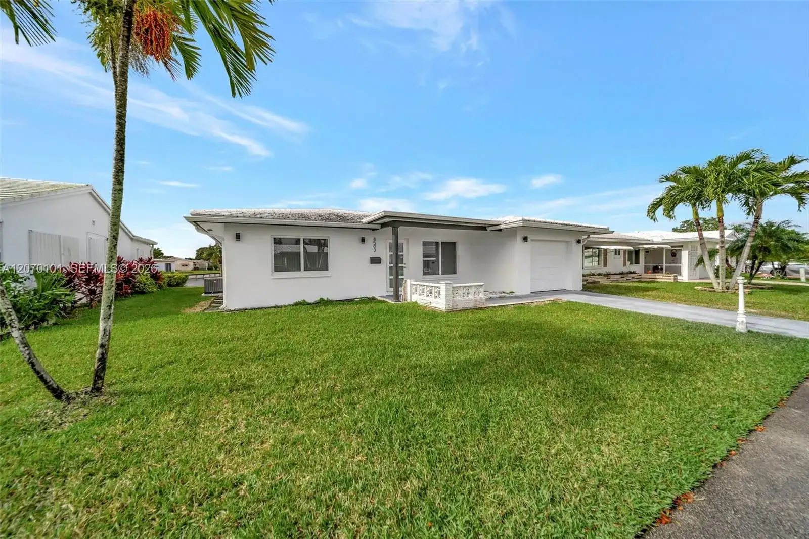 8502 NW 59th St, Tamarac FL 33321 photo 3