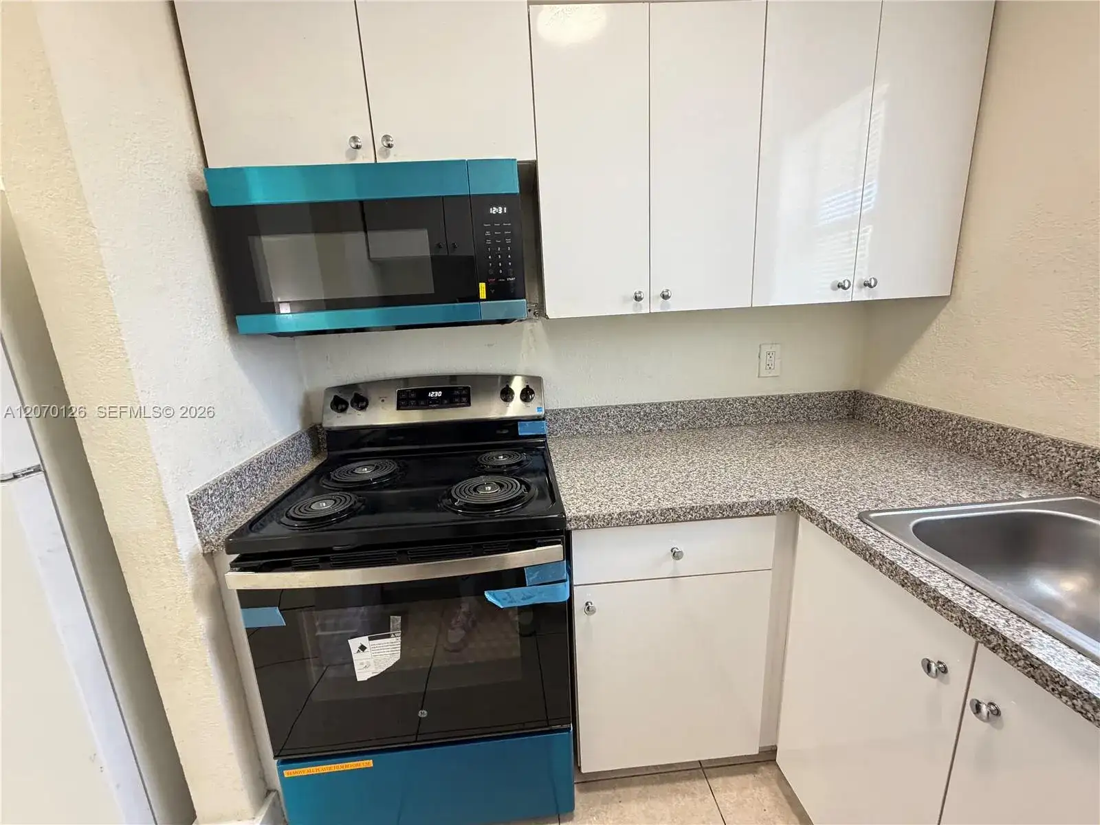 333 NW 2nd Ave # 5, Hallandale Beach FL 33009 photo 3