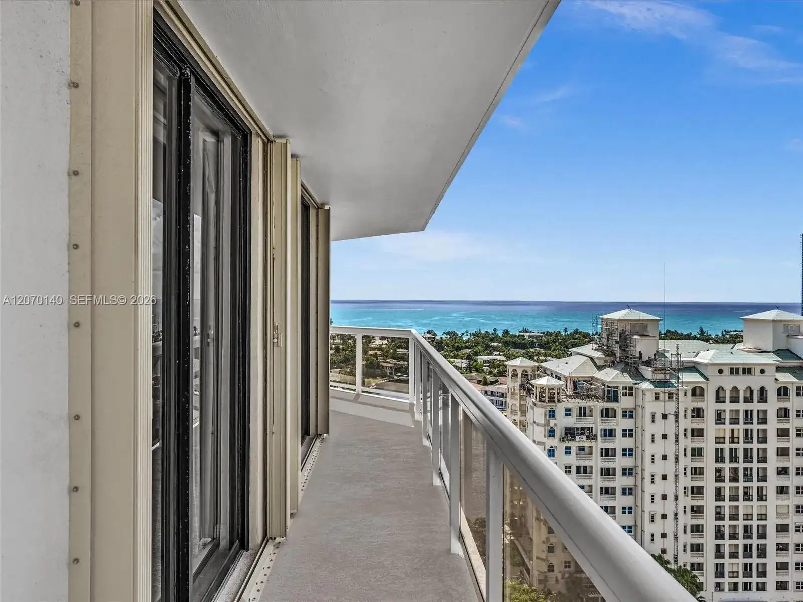 20185 E Country Club Dr # 2101, Aventura FL 33180 photo 3