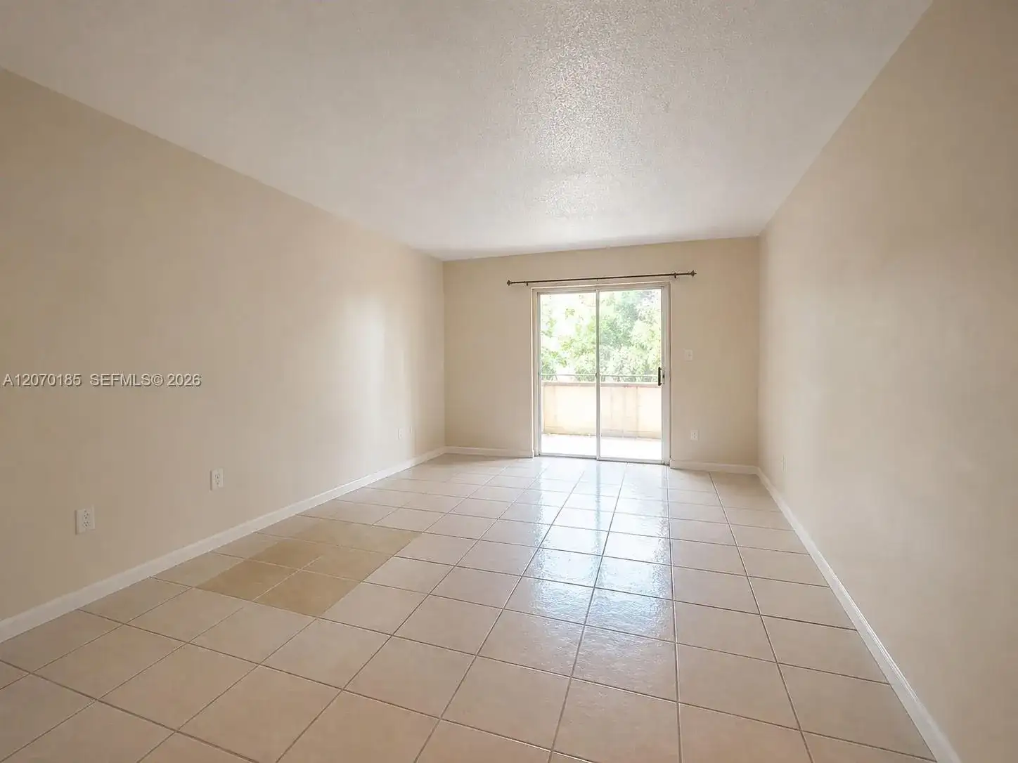 3700 NW 21st St # 206, Lauderdale Lakes FL 33311 photo 5