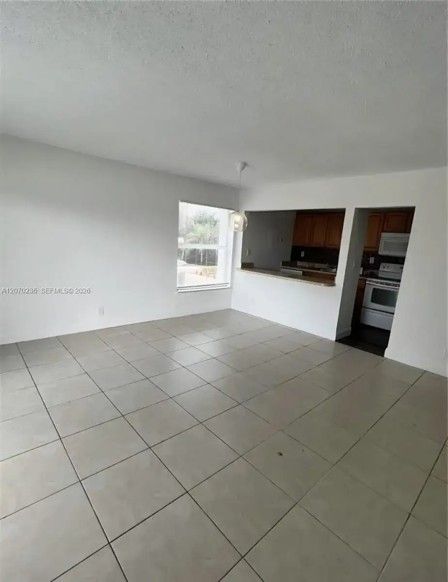 505 S Pine Island Rd # B207, Plantation FL 33324 photo 5