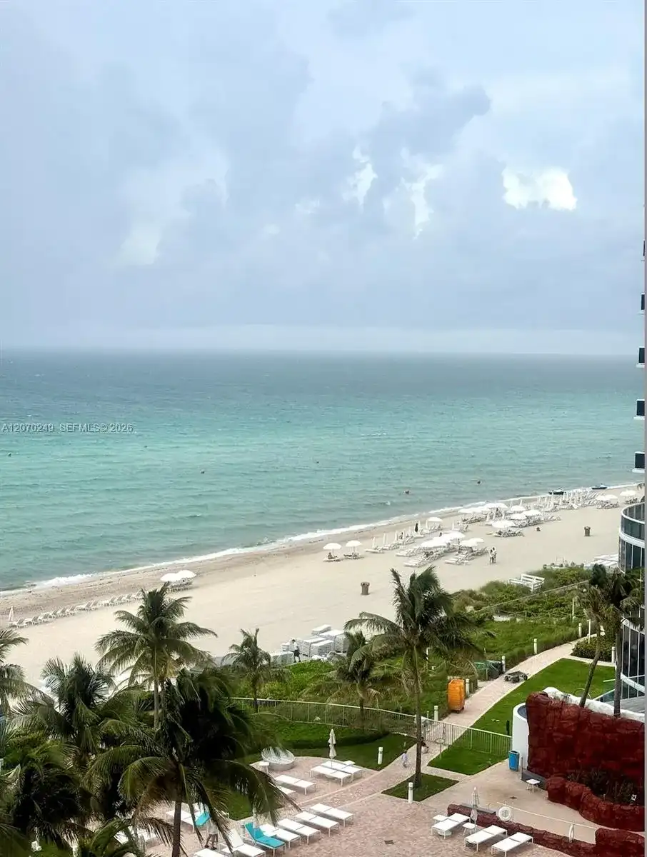 18201 Collins Ave # 908, Sunny Isles Beach FL 33160