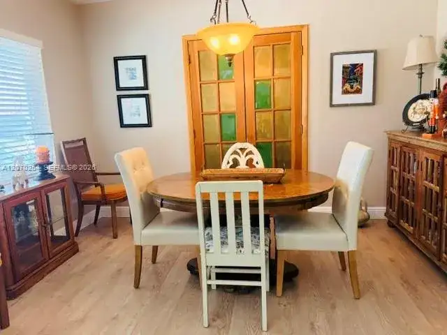 245 W 60th St, Hialeah FL 33012 photo 4