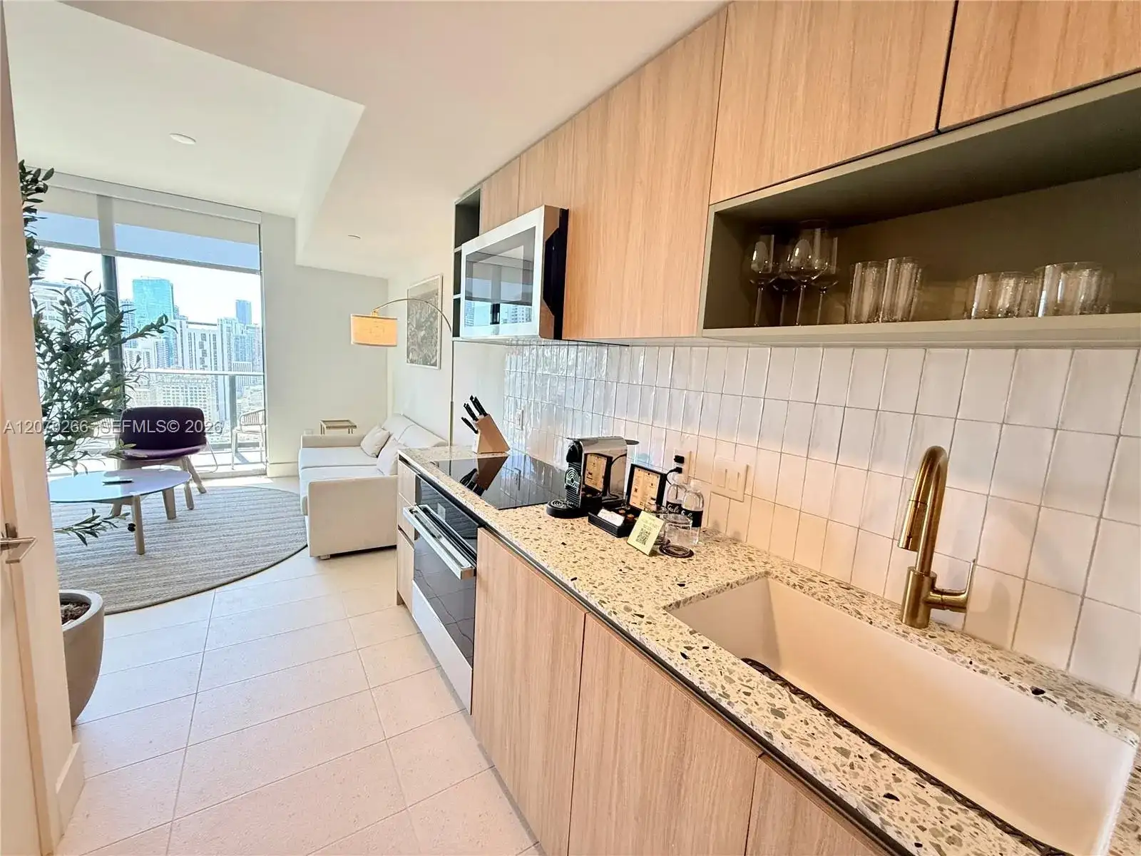 601 NE 1 Ave # 3108, Miami FL 33132 photo 2