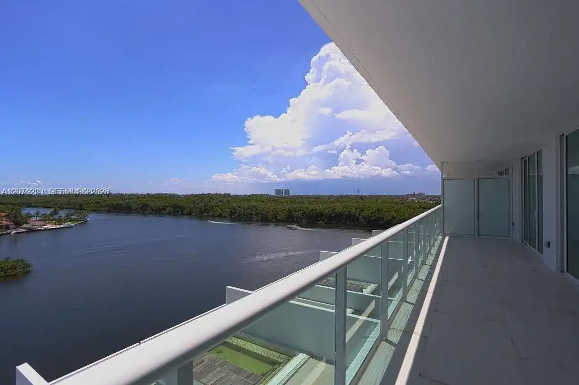 400 Sunny Isles Blvd # 806, Sunny Isles Beach FL 33160