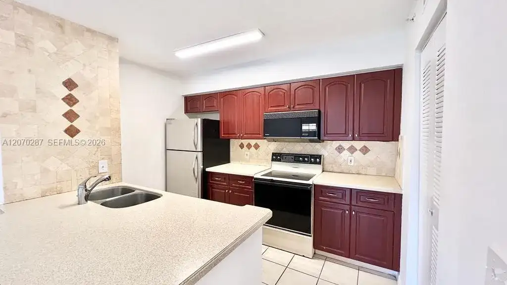 4115 San Marino Blvd # 204, West Palm Beach FL 33409 photo 4