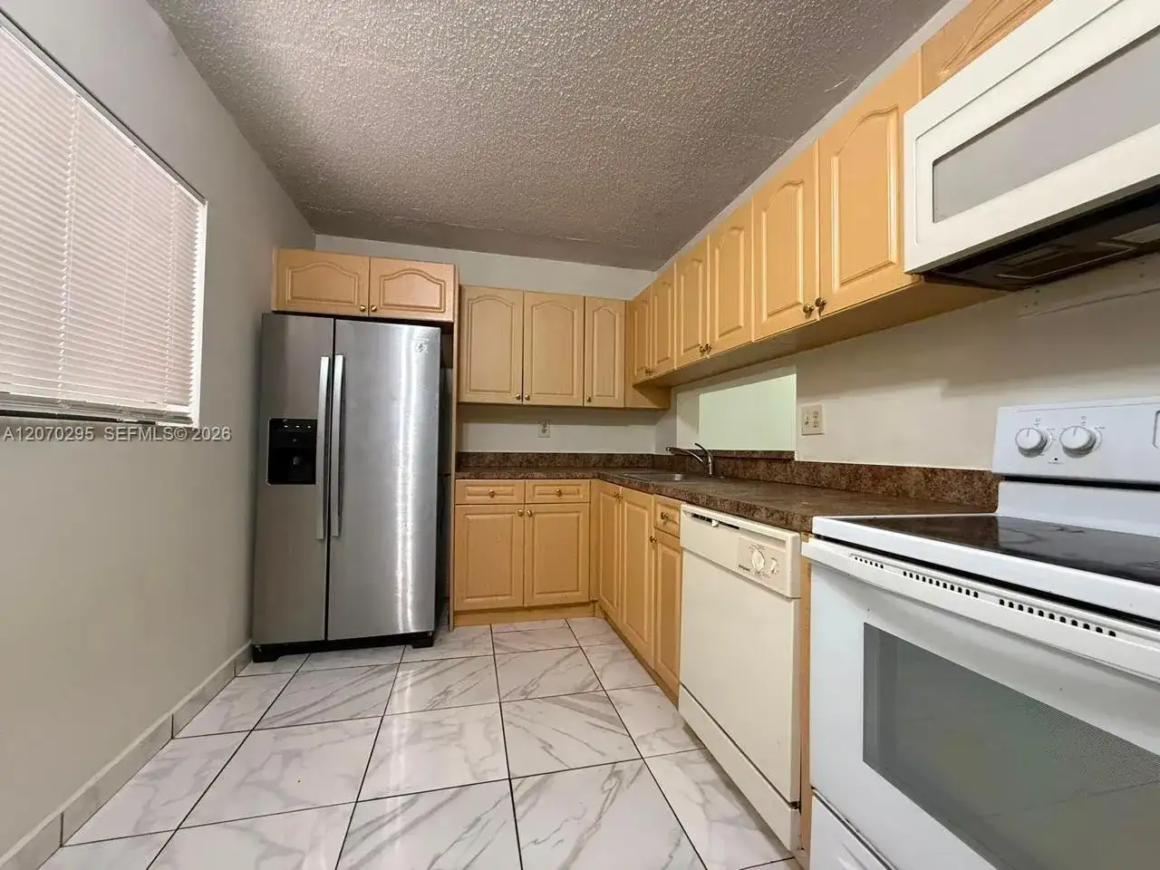 8420 SW 133rd Ave Rd # 317, Miami FL 33183 photo 2