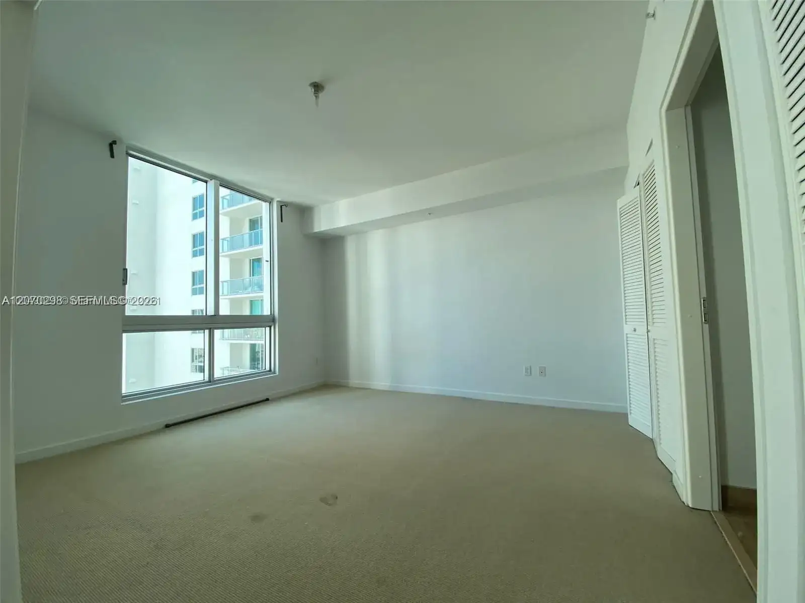 300 S BISCAYNE BL # 2503, Miami FL 33131 photo 5