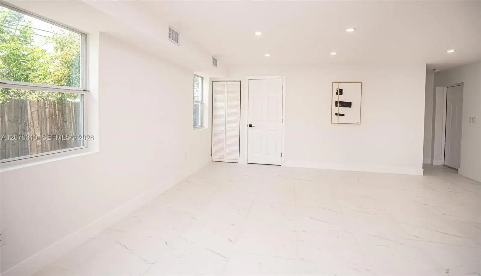 20720 NW 34 Avenue # 2, Miami Gardens FL 33056 photo 2