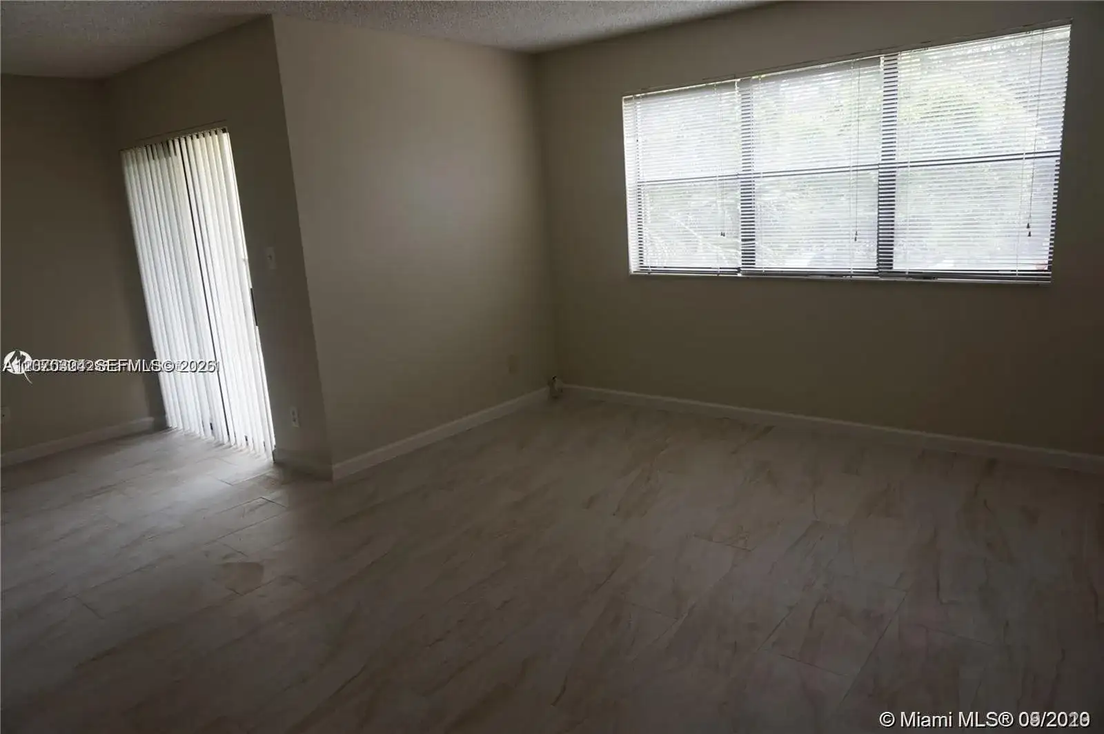 630 S Park Rd # 3, Hollywood FL 33021 photo 5