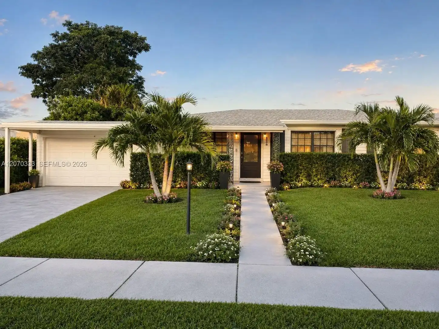 826 Cochran Dr, Lake Worth FL 33461