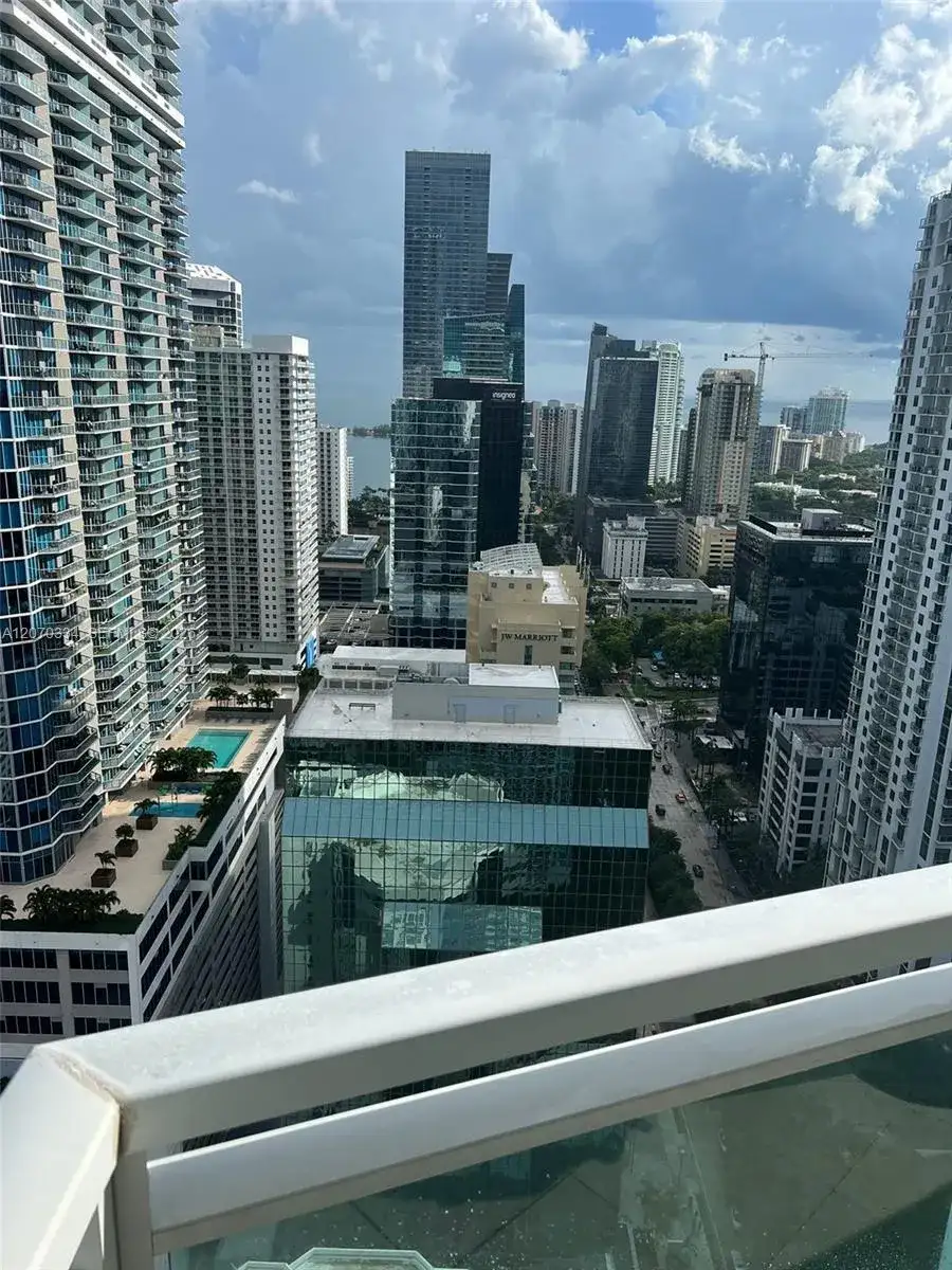 951 BRICKELL AVE # 3710, Miami FL 33131 photo 3