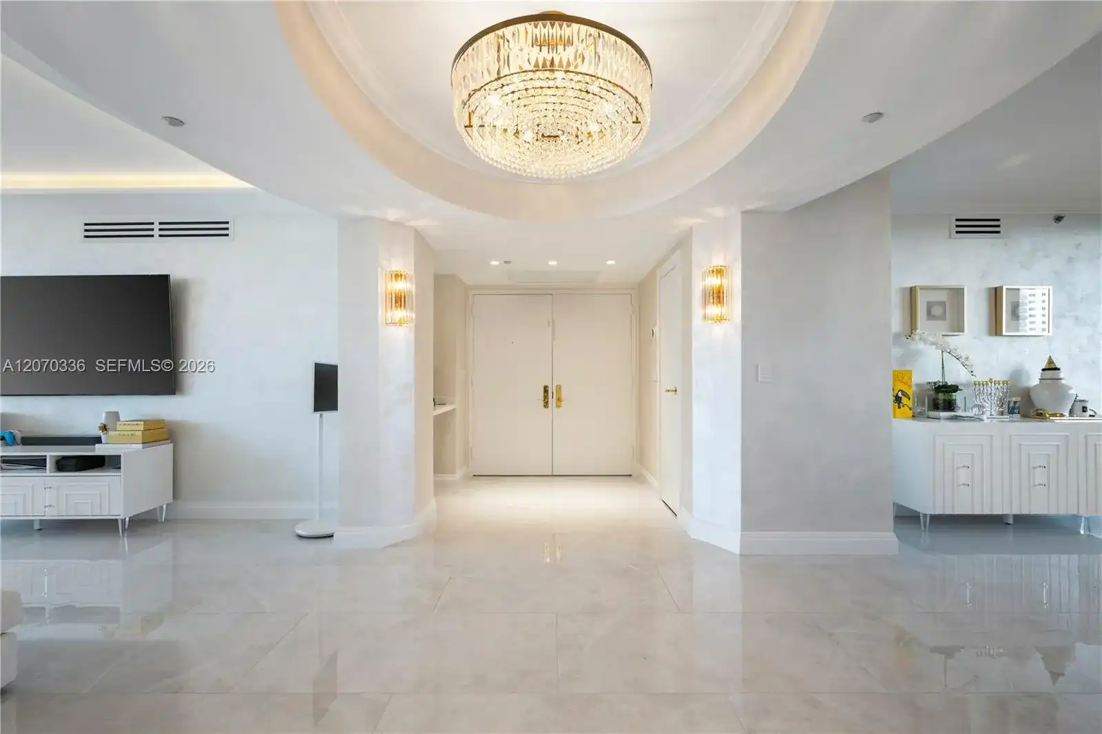19111 Collins Ave # 403, Sunny Isles Beach FL 33160