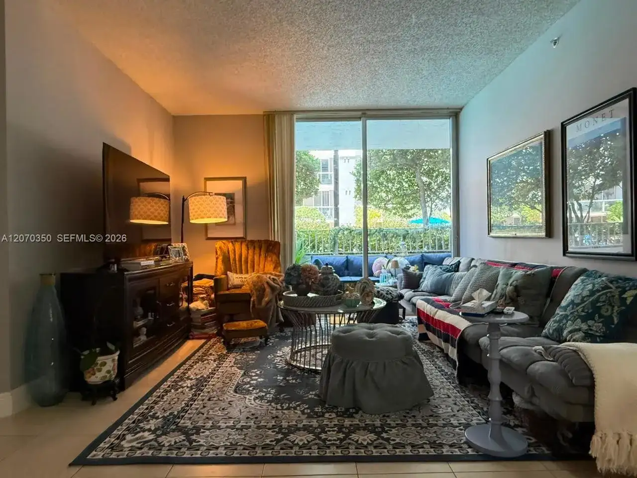 5085 NW 7th St # 406, Miami FL 33126 photo 2