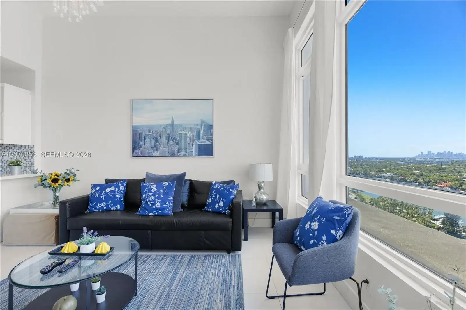 5445 Collins Ave, Miami Beach FL 33140 photo 2
