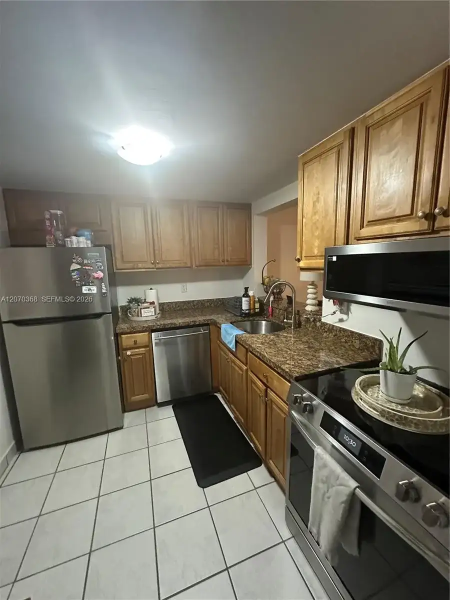 8600 SW 133rd Ave Rd # 209, Miami FL 33183 photo 4