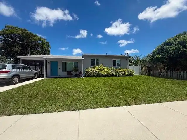 1730 SW 65th Ave, North Lauderdale FL 33068