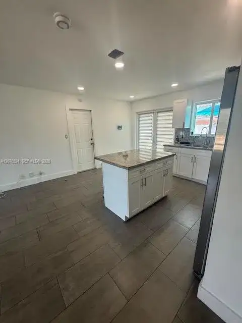 1730 SW 65th Ave, North Lauderdale FL 33068 photo 5