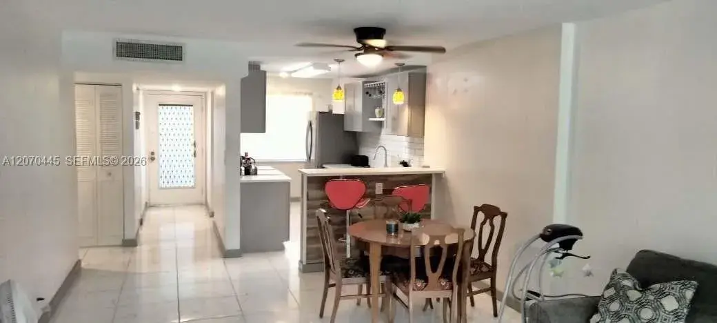 3001 NW 48th Ave # 333, Lauderdale Lakes FL 33313