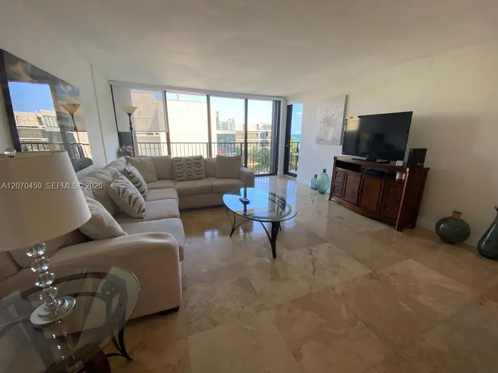 2101 S Ocean Dr # 501, Hollywood FL 33019