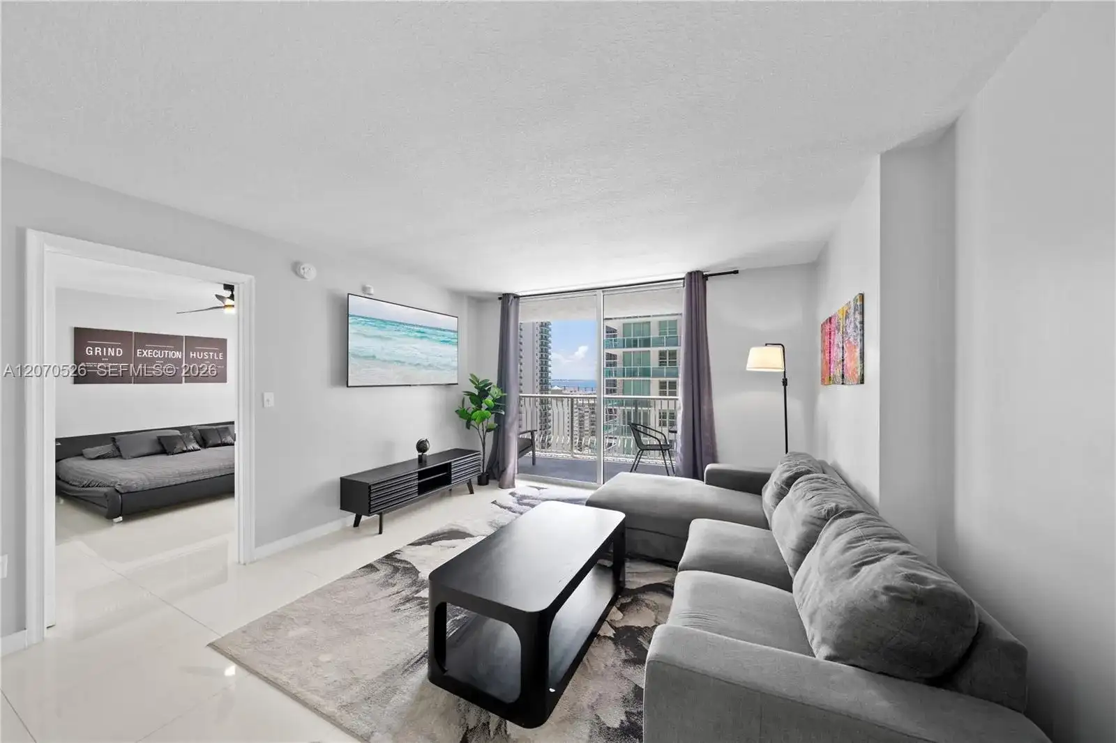 1200 Brickell Bay Dr # 2205, Miami FL 33131 photo 2