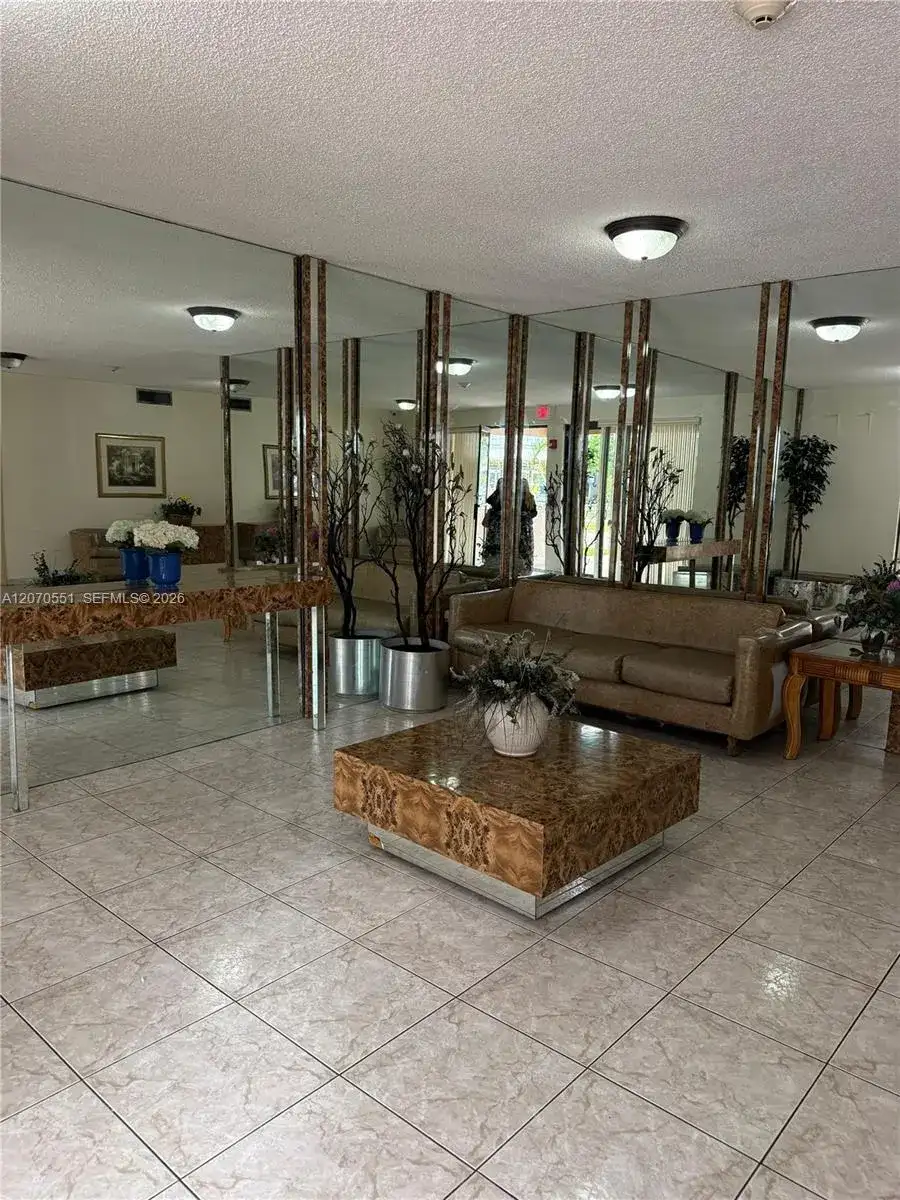16751 NE 9th Ave # 211, North Miami Beach FL 33162 photo 3