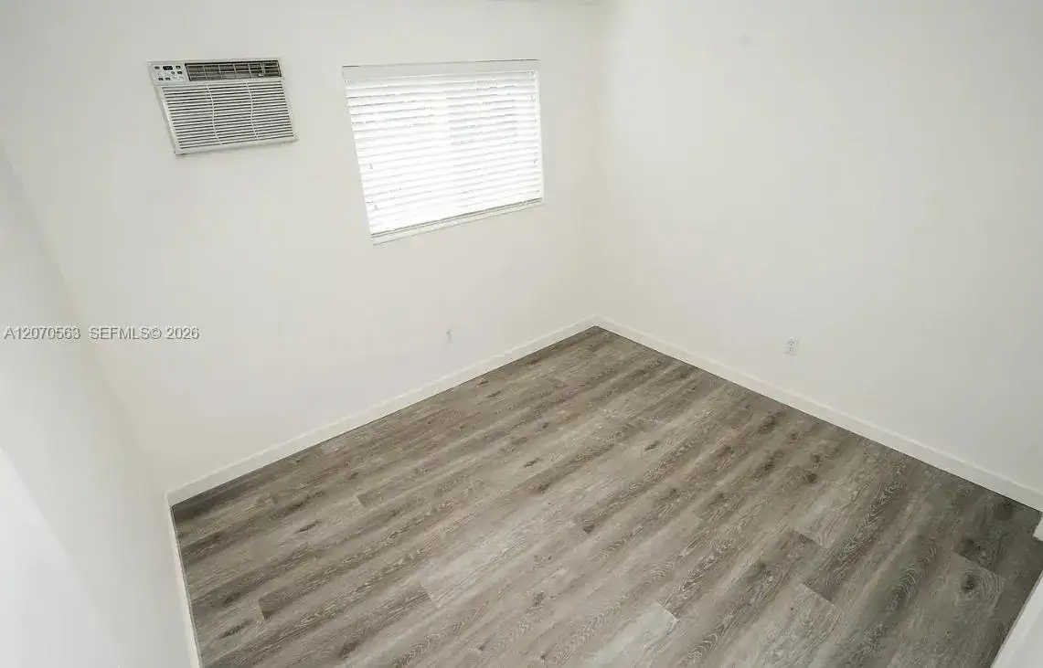 1043 NW 5th St # 5, Miami FL 33128 photo 5