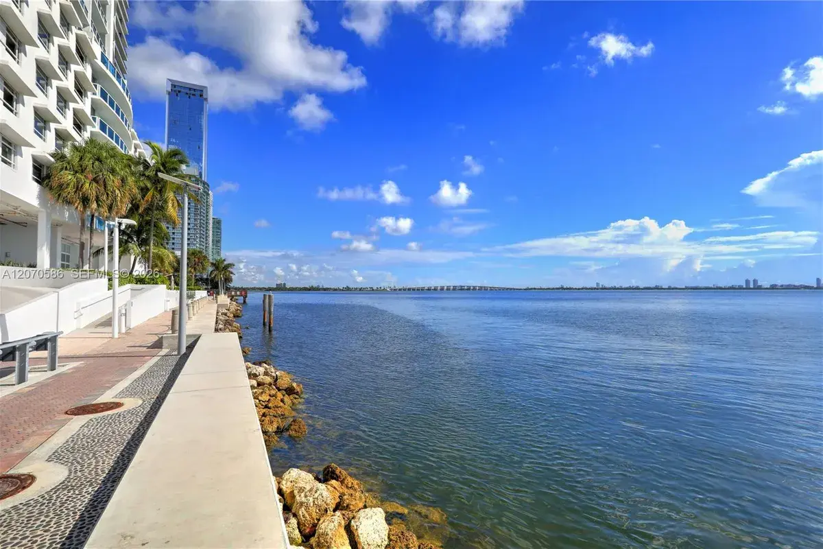 725 NE 22nd St, Miami FL 33137