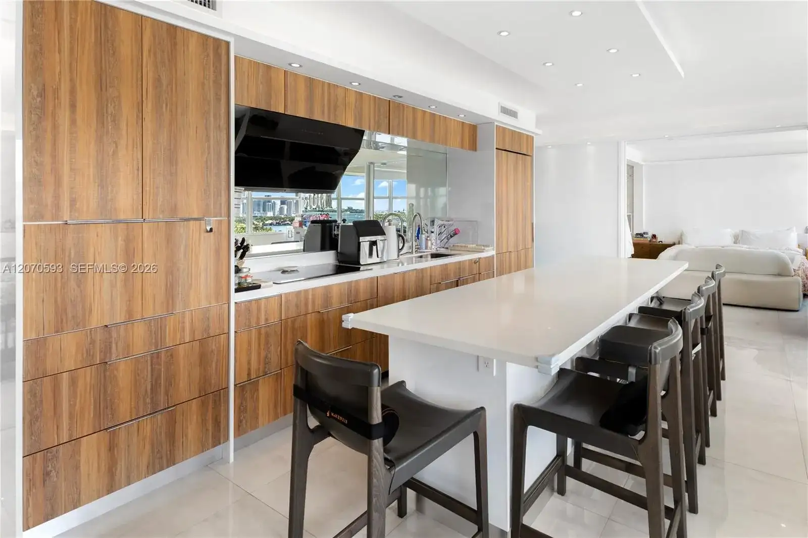 3 Island Ave # 14D, Miami Beach FL 33139 photo 4