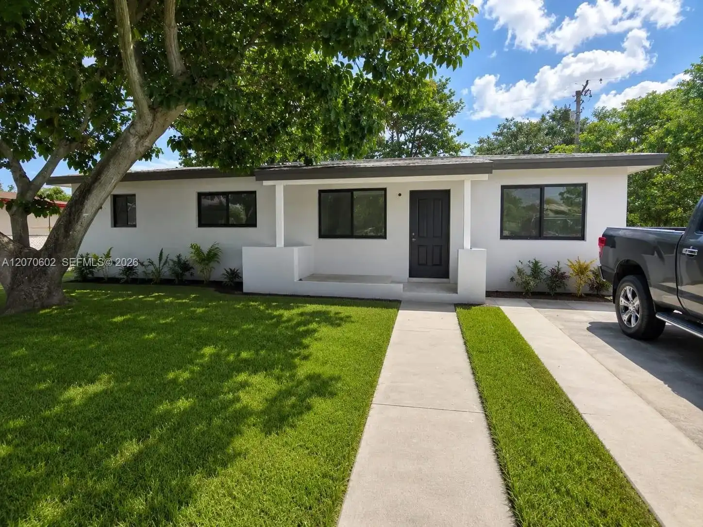 2910 NW 175th St, Miami Gardens FL 33056