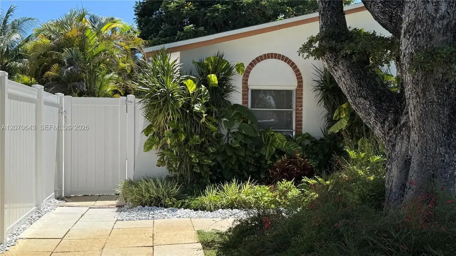7804 SW 129th Ct # B, Miami FL 33183