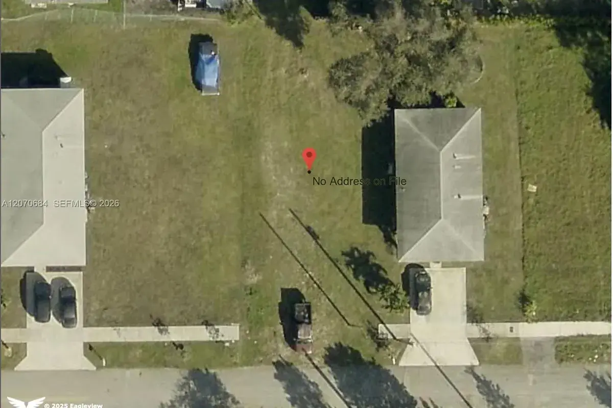 121XX SW 213 ST, Miami FL 33177