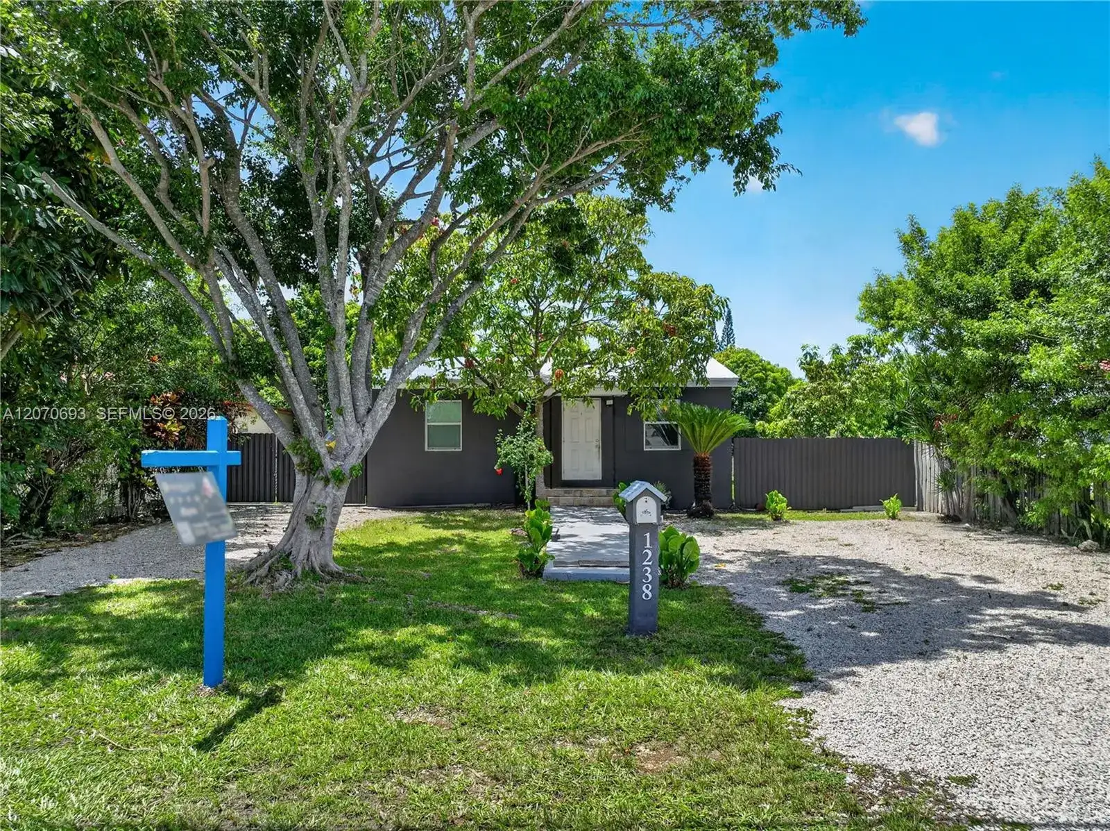 1238 Old Dixie Hwy, Homestead FL 33030 photo 4
